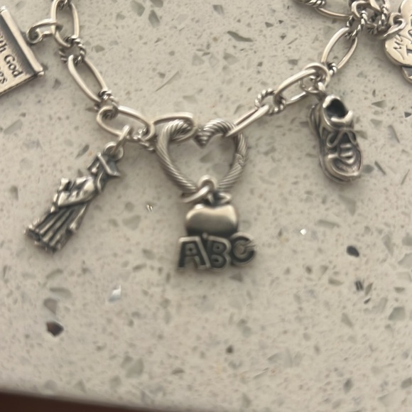 James Avery retired bracelet - Picture 5 of 5